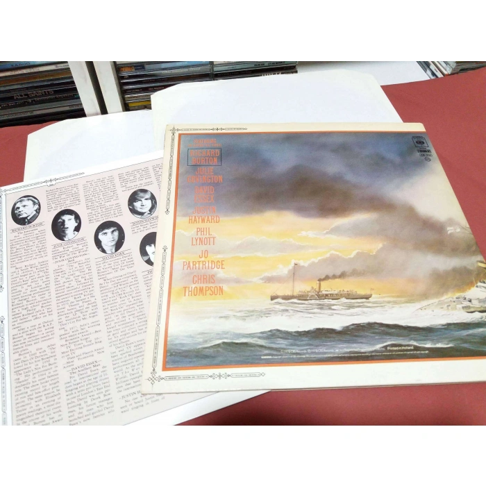 JEFF WAYNES WAR OF THE WORLDS MUSICAL 2 LP