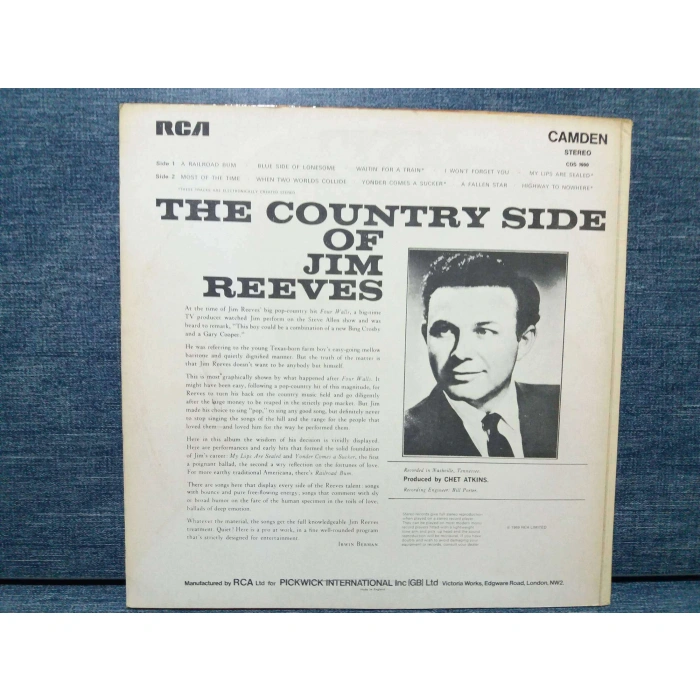 JIM REEVES COUNTRY SIDE