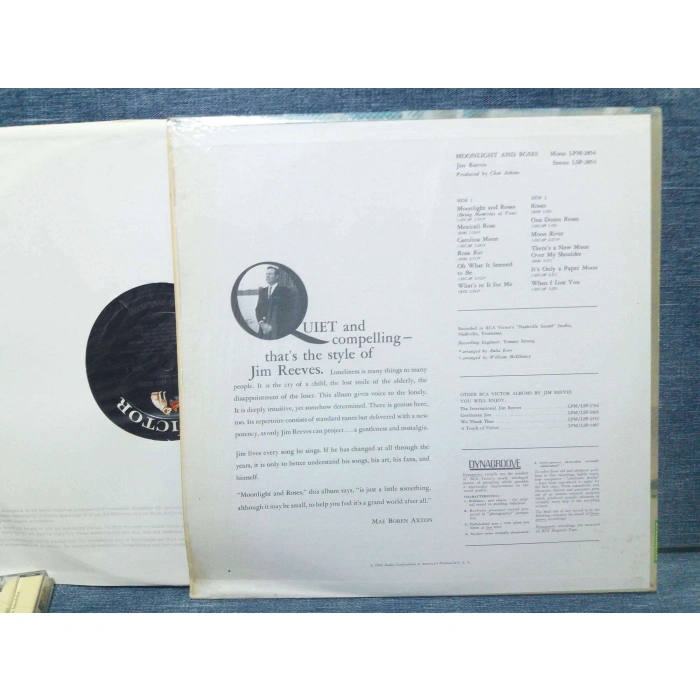 JIM REEVES MOONLIGHT ROSES
