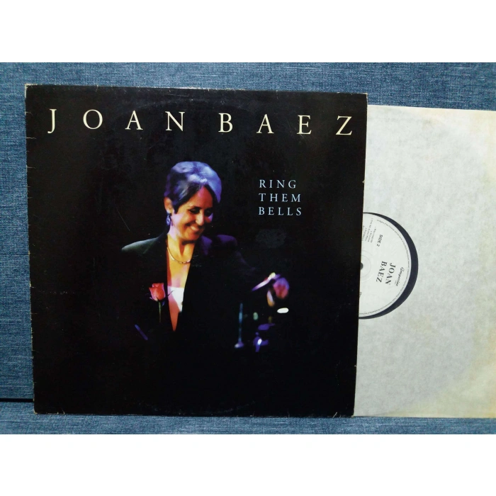 JOAN BAEZ RING THEM BELLS