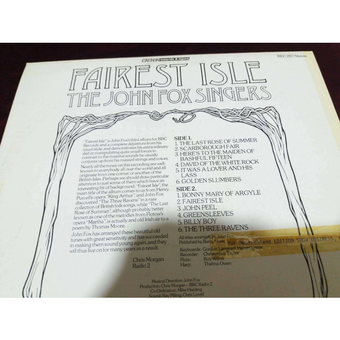 JOHN FOX SINGERS FAIREST ISLE