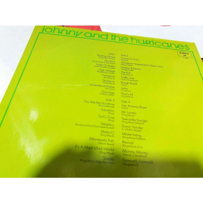JOHNNY AND THE HURRICANES LEGENDS ROCK   2 LP