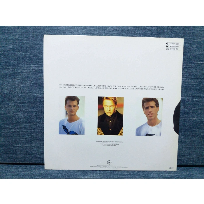 JOHNNY HATES JAZZ TURN BACK