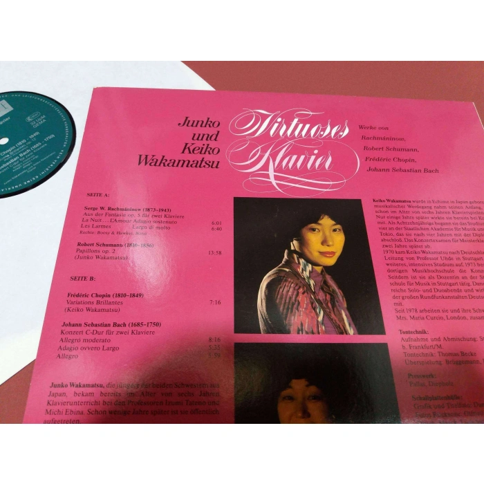 JUNKO UND KEIKO WAKAMATSU KLAVIER