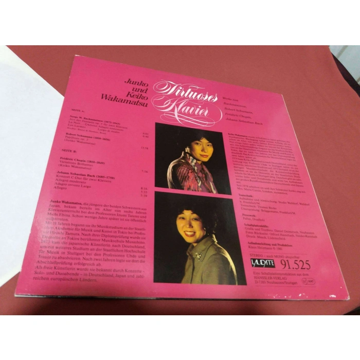 JUNKO UND KEIKO WAKAMATSU KLAVIER