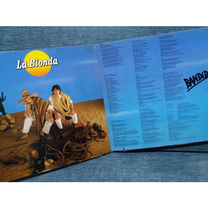 LA BIONDA BANDIDO