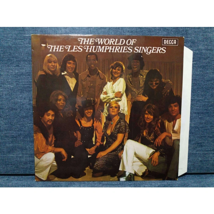 LES HUMPHRIES SINGERS WORLD OF