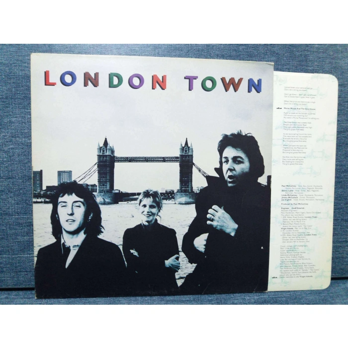 LONDON TOWN  PAUL LINDA McCARTNEY