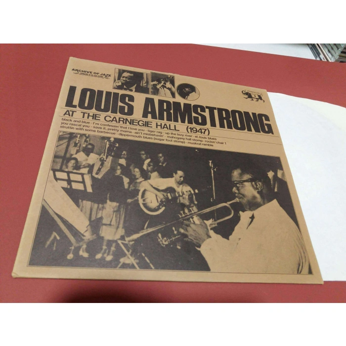 LOUIS ARMSTRONG AT THE CARNEGIE HALL