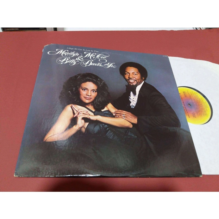 MARILYN MCCOO & BILLY DAVIS