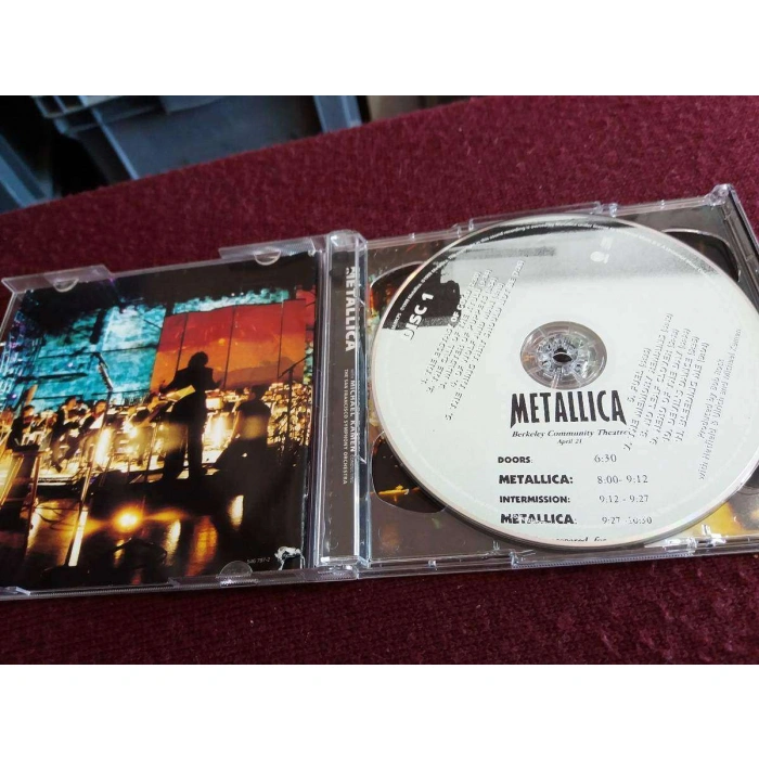 METALLICA S & M  ALBUM    2 CD