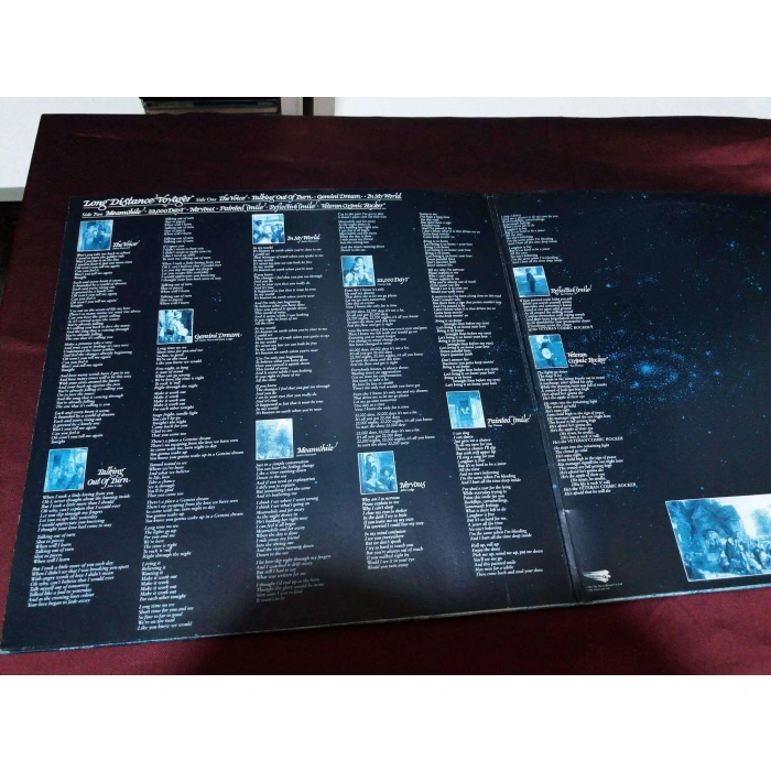 MOODY BLUES LONG DISTANCE VOYAGER