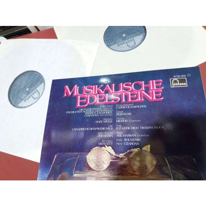 MUSIKALISCHE EDELSTEINE 16     2 LP