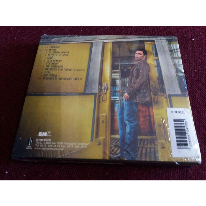 MUSTAFA SANDAL KARİZMA