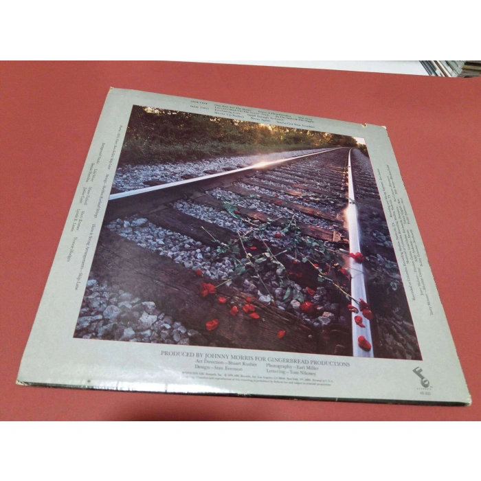 NARVEL FELTS ONE RUN FOR THE ROSES