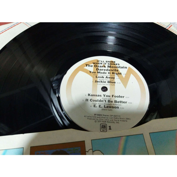 OZARK MOUNTAIN DAREDEVILS SHINE