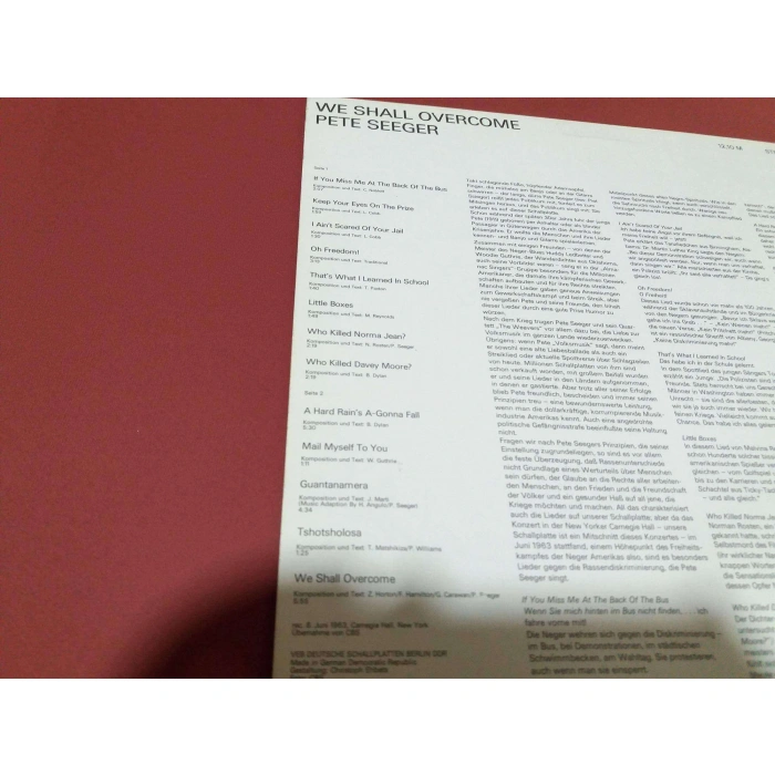 PETE SEEGER WE SHALL OVERCOME