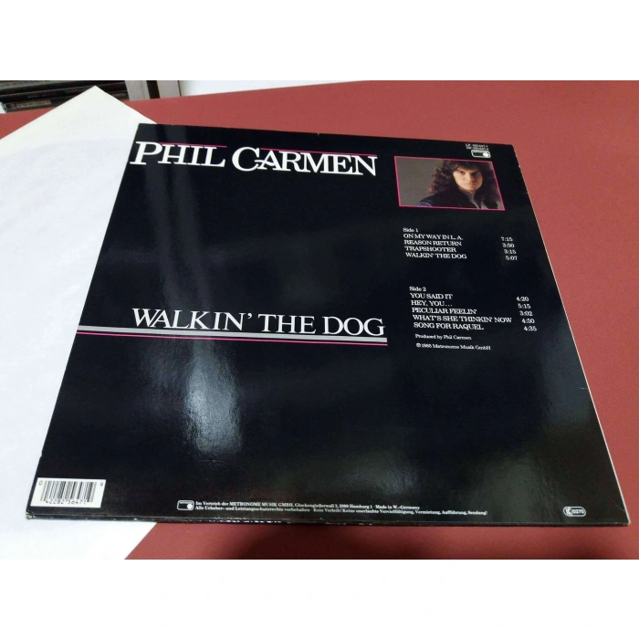 PHIL CARMEN WALKIN THE DOG  LP ALBUM