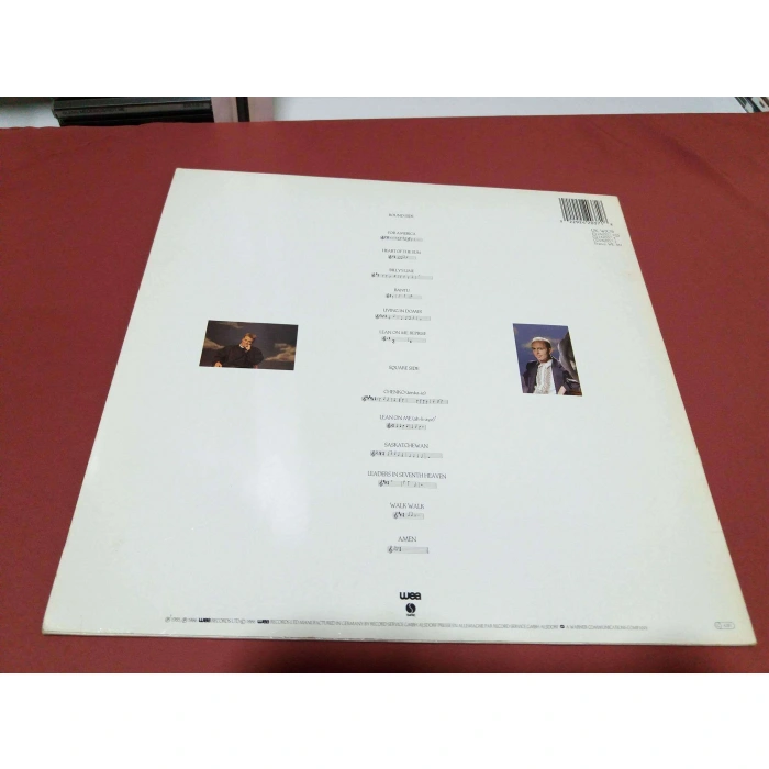 RED BOX THE CIRCLE SQUARE