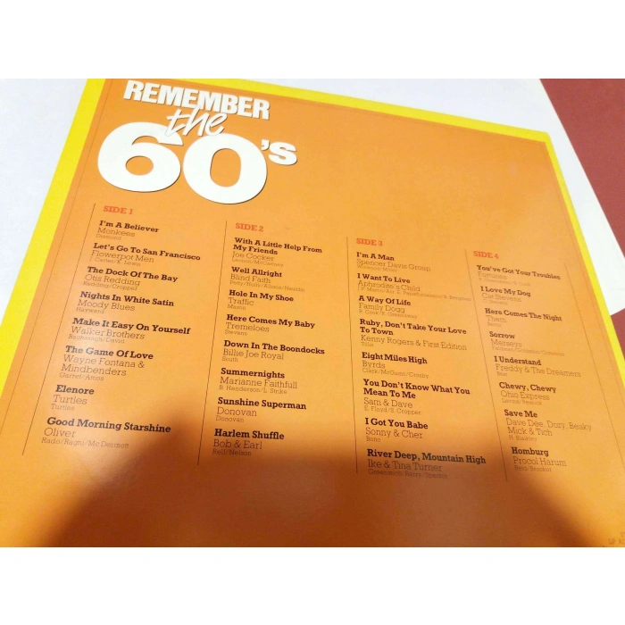 REMEMBER THE 60S 32 GOLDEN OLDIES   2 LP