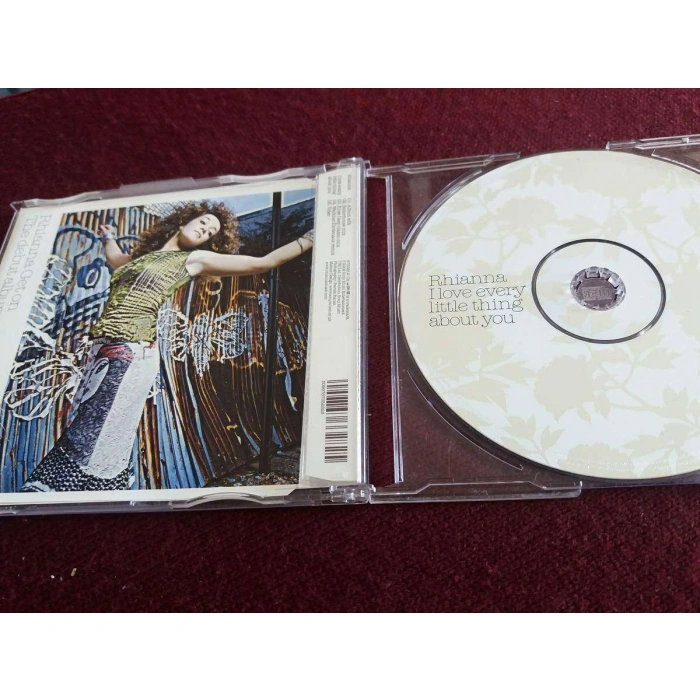 RHIANNA I LOVE EVERY LITTLE THING ABOUT YOU MAXI