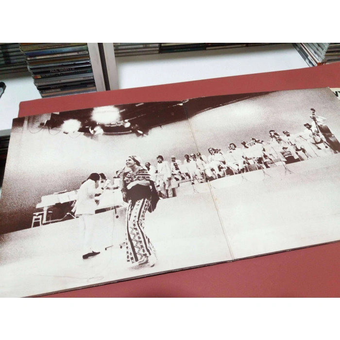 RITA REYS SINGS BURT BACHARAC