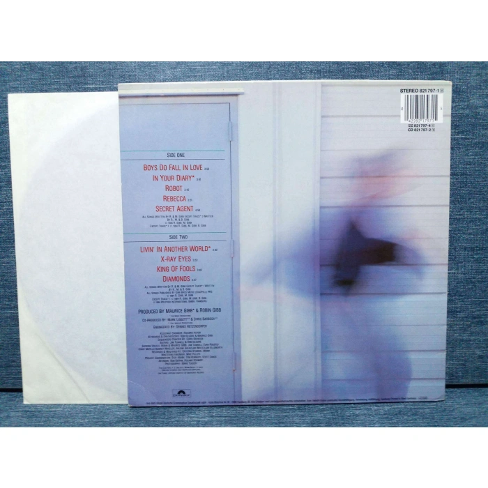 ROBIN GIBB SECRET AGENT