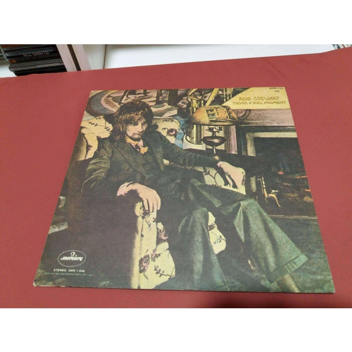 ROD STEWART NEVER A DULL MOMENT