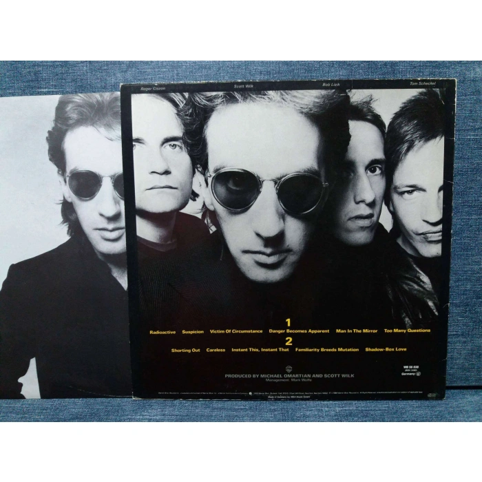 SCOTT WILK THE WALLS