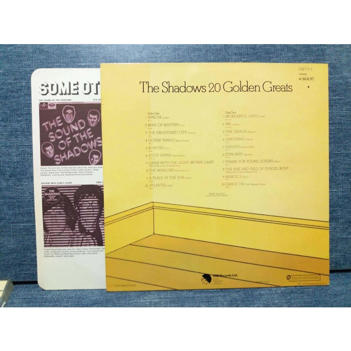 SHADOWS 20 GOLDEN GREATS