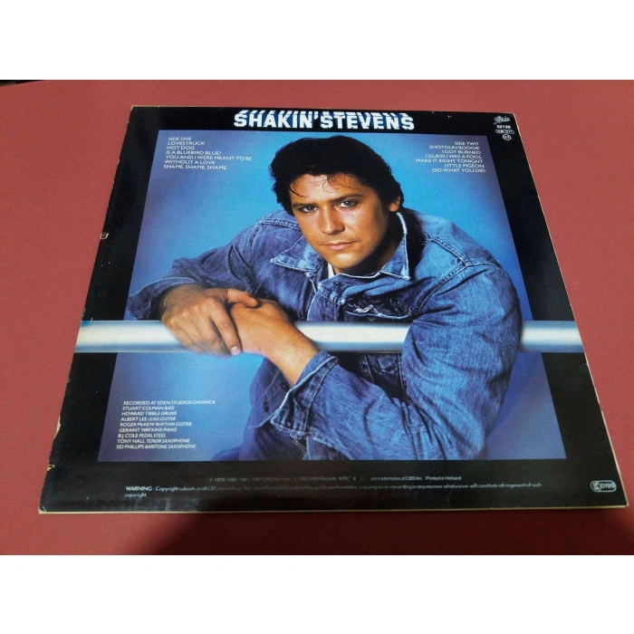 SHAKIN STEVENS HOT DOG