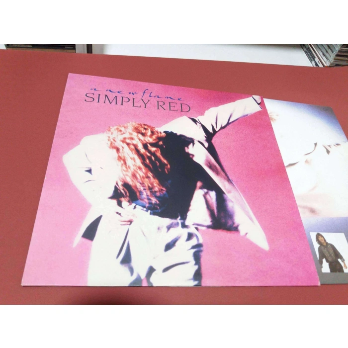 SIMPLY RED A NEW FLAME