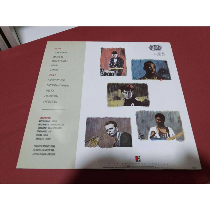 SIMPLY RED PICTURE BOOK