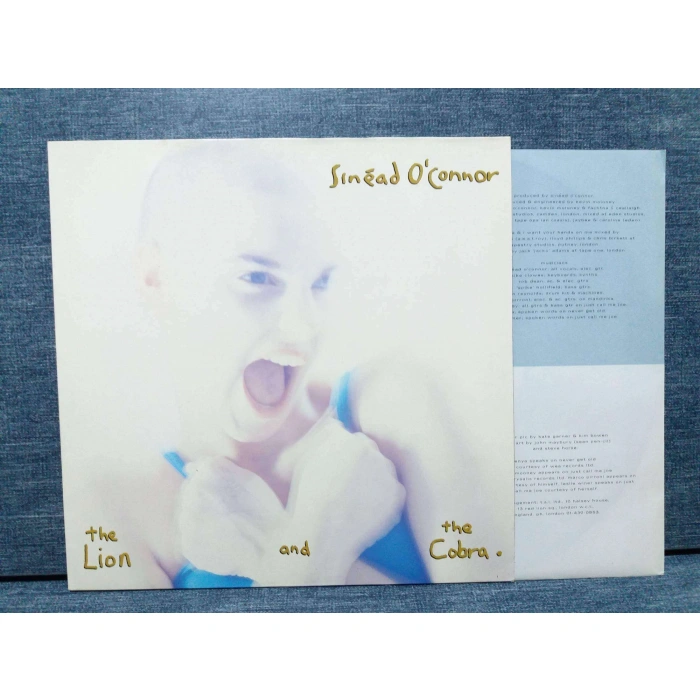 SINEAD OCONNOR LION AND COBRA