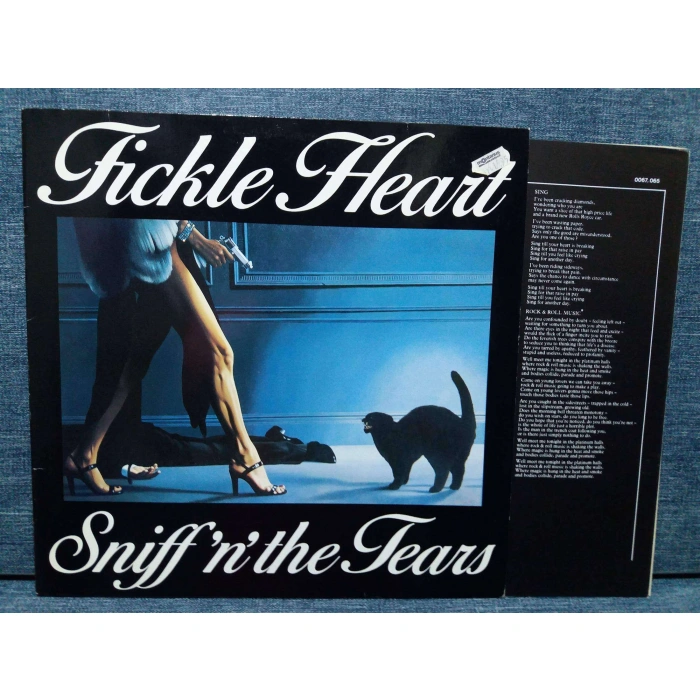 SNIFF N THE TEARS FICKLE HEART