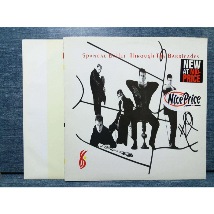 SPANDAU BALLET THROUGH BARRICADES