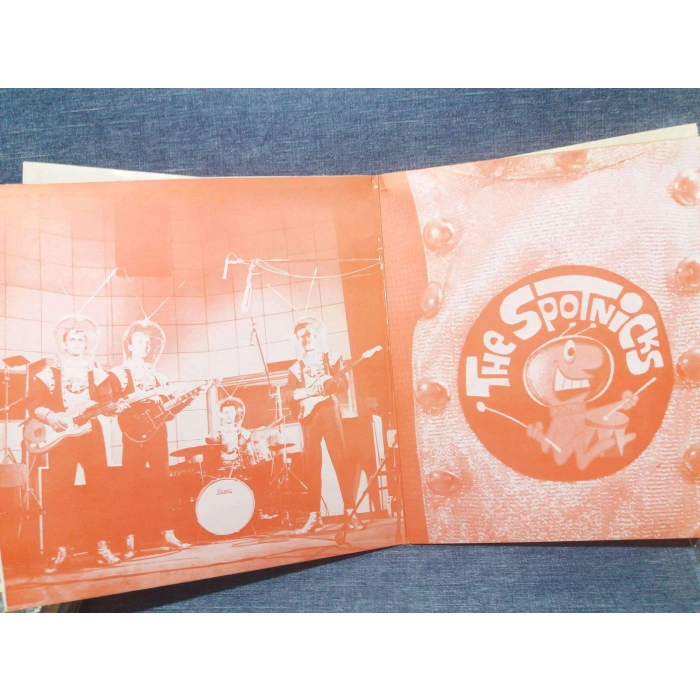 SPOTNICKS SOUND DOUBLE ALBUM    2 LP