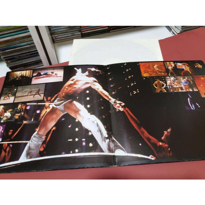 STAYING ALIVE  FILM MUSIC