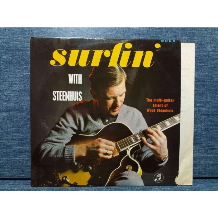 SURFIN WITH STEENHUIS