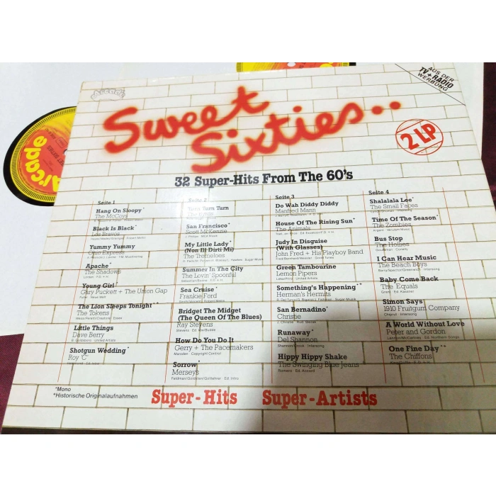 SWEET SIXTIES 32 SUPER HITS 60S     2 LP
