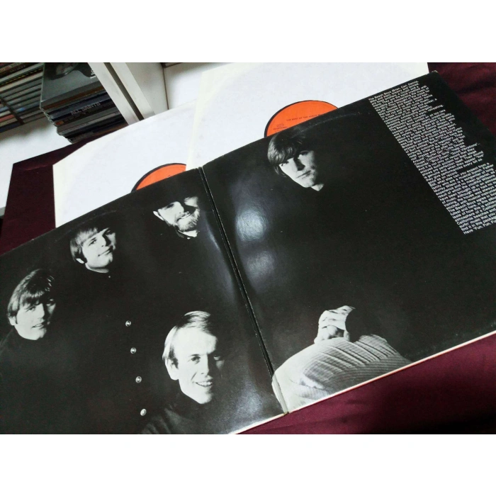 THE BEACH BOYS THE BEST OF   2 LP