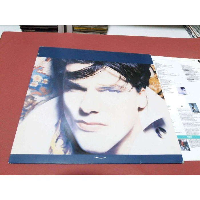 THE BLOW MONKEYS SHE WAS ONLY