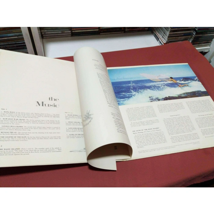 THE MAGIC OF ISLAND HAVAII ALFRED NEWMAN