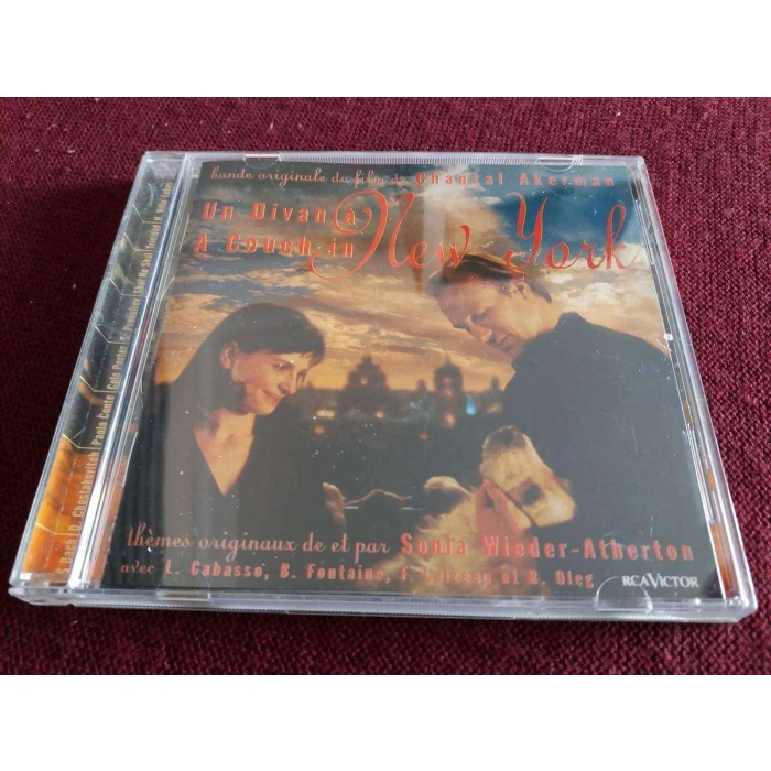 UN DIVAN A COUCH IN NEW YORK FILM MUSIC