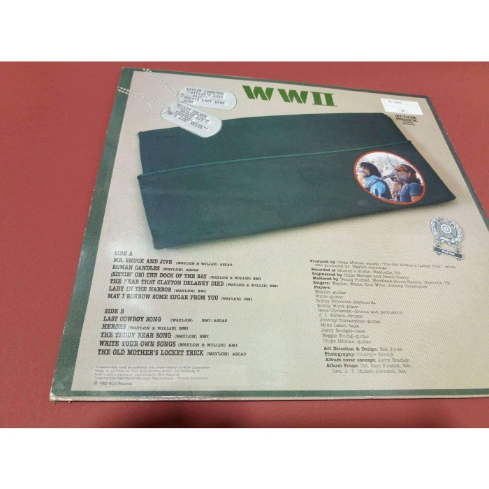 WAYLON AND WILLIE WW II