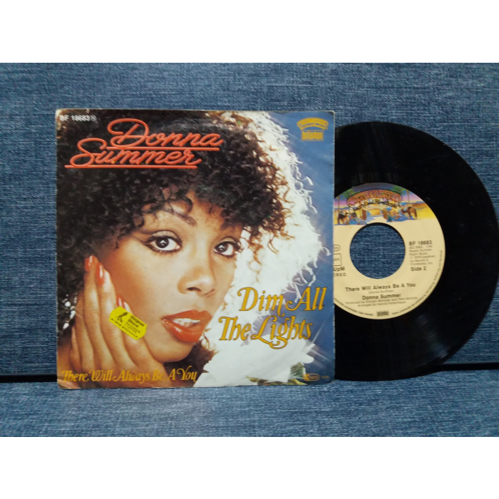 DONNA SUMMER DIM ALL THE LIGHTS