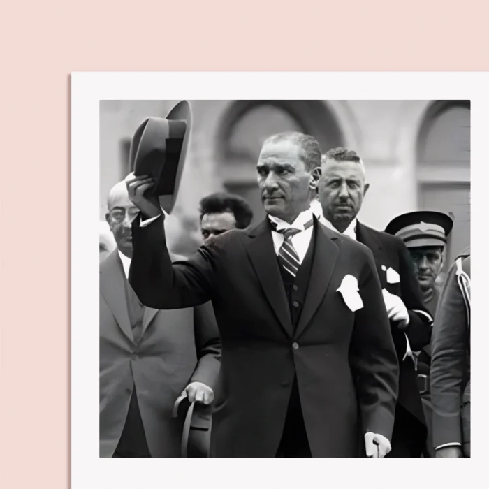 2026 Atatürk Masa Takvimi | Rustik Ahşap Tabanlı Masaüstü Takvimi