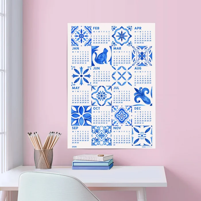 2026 Azulejo Duvar Takvimi – Portekiz Mavi Karo Sanatı | Suluboya Akdeniz Desenleri