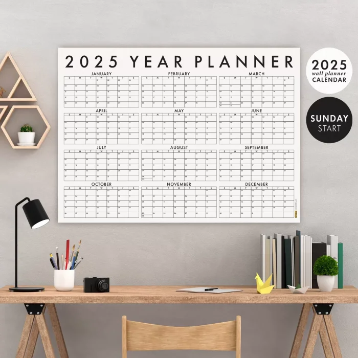 Amerikan Standardı 2027 Yıllık Planlayıcı Duvar Takvimi