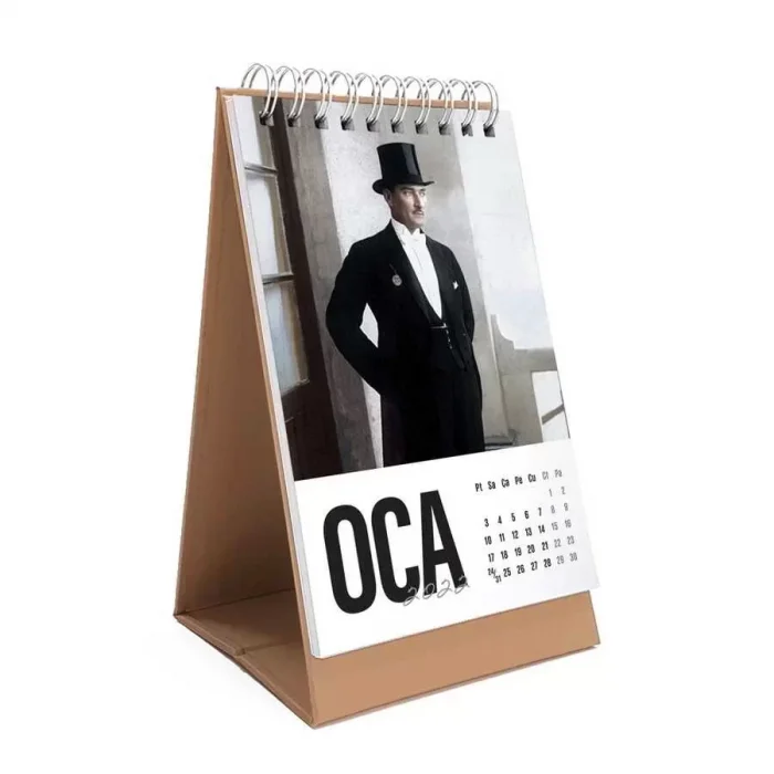 Atatürk Fotoğraflı 2025 Takvimi Kraft Masa Takvimi Dikey Form